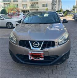 نیسان قەشقای